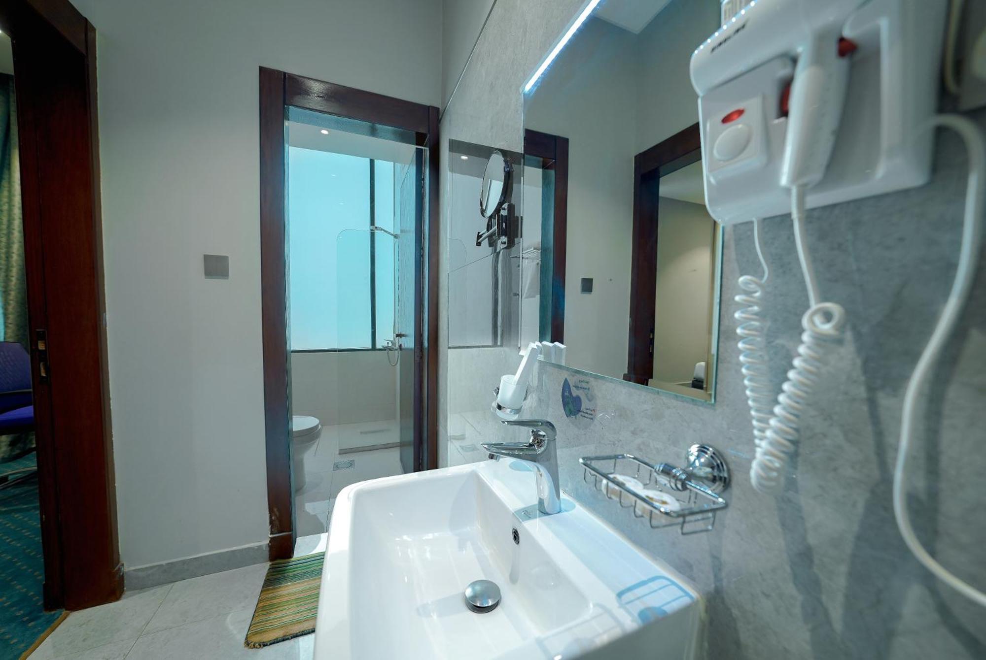 Celine Serviced -tuwaiq Aparthotel Riyadh