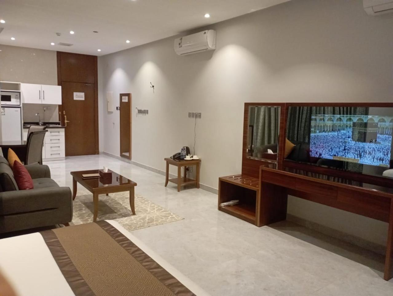 Celine Serviced -tuwaiq Aparthotel Riyadh